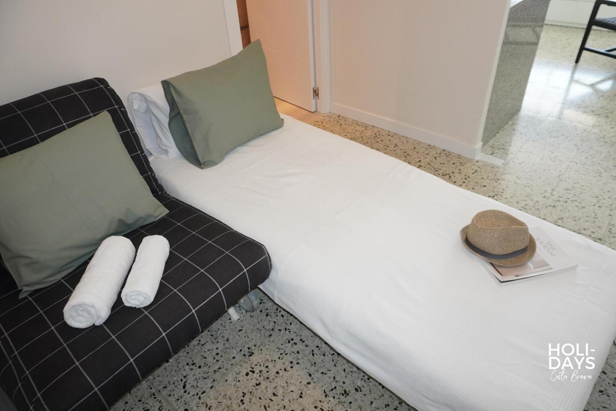 Holidays P14 Sea View * Empuriabrava