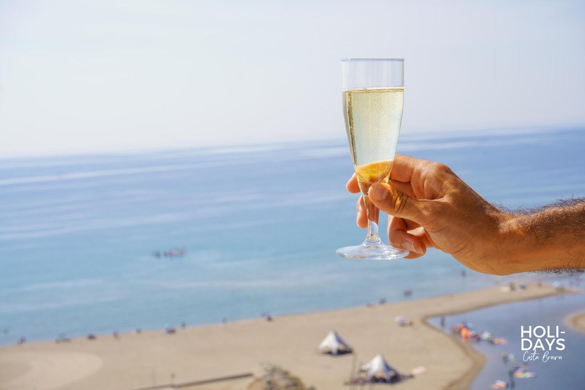 Holidays P14 Sea View Apartment Empuriabrava