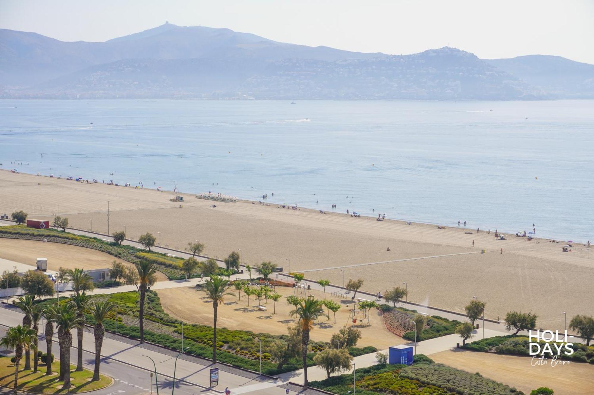 Holidays P14 Sea View