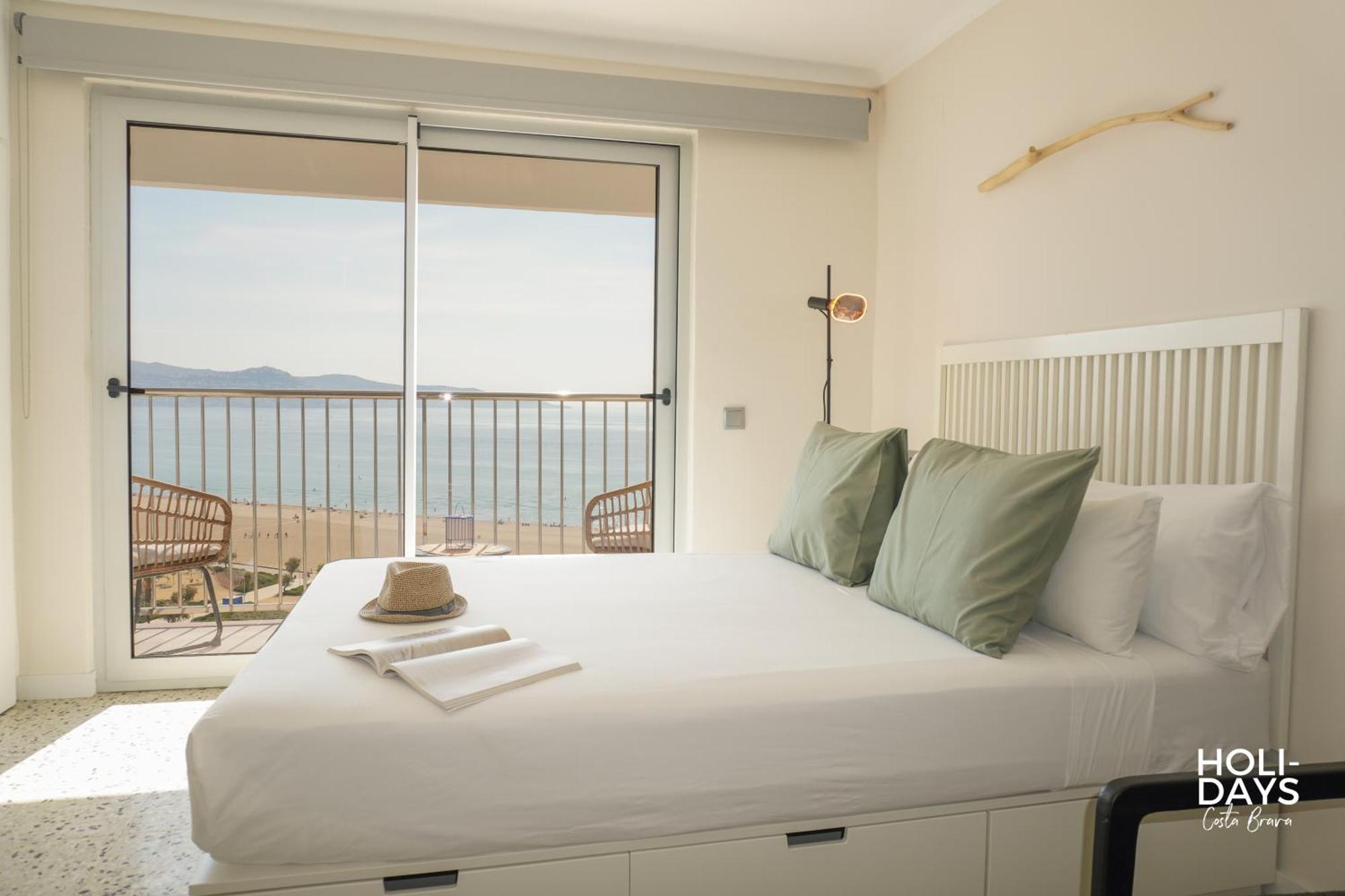Holidays P14 Sea View